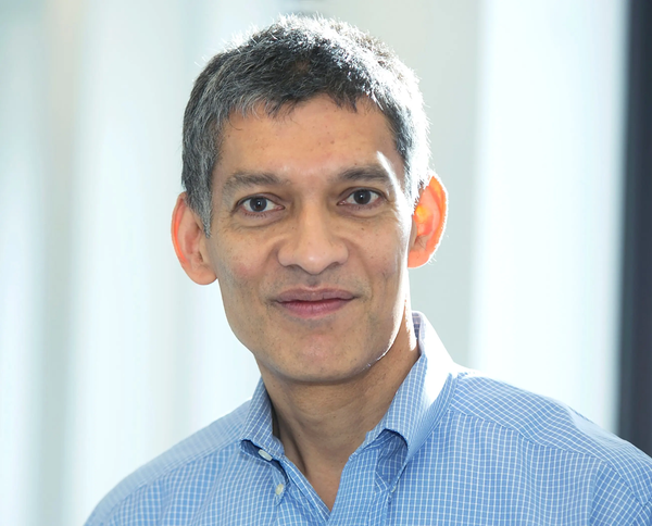 Economist Eswar Prasad Research paper on SWIFT - Quotes Ripple vs. SWIFT